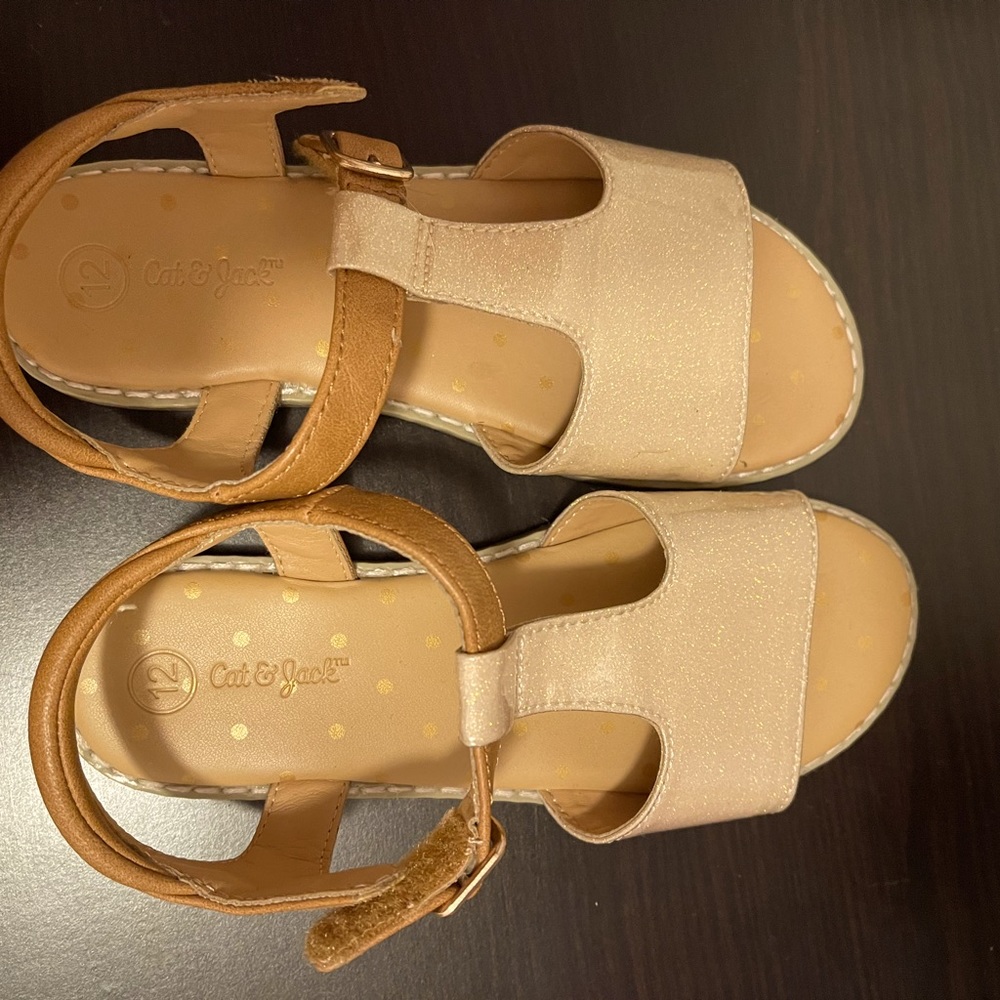 Girls sandals